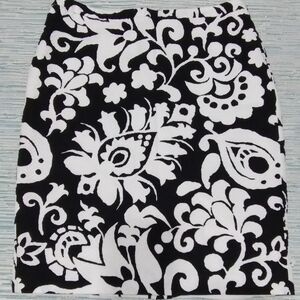 Talbots Women's Black and White Print Cotton Skirt Size(10)